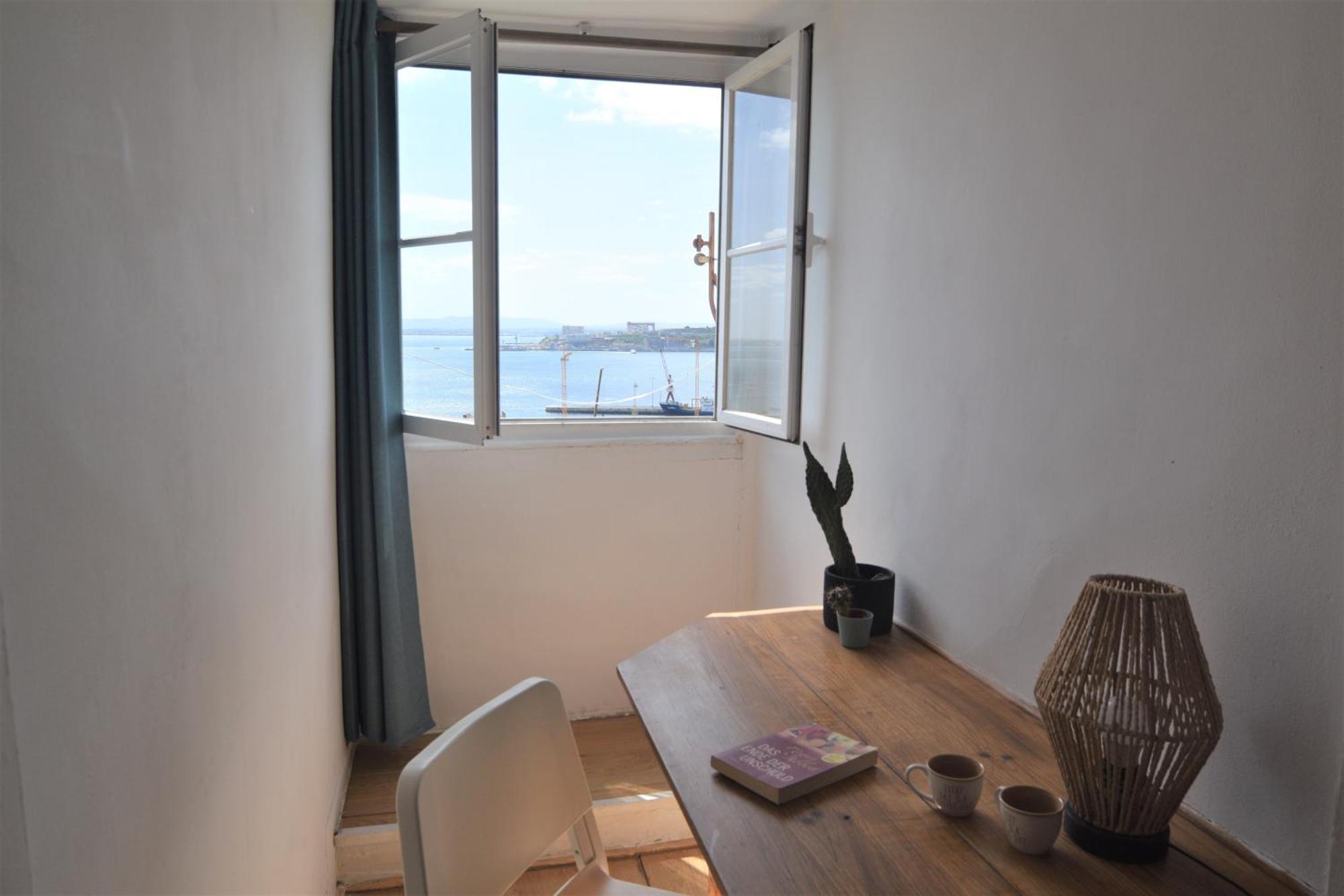 Santos Apartment In Central Lisbon With River View Exterior foto