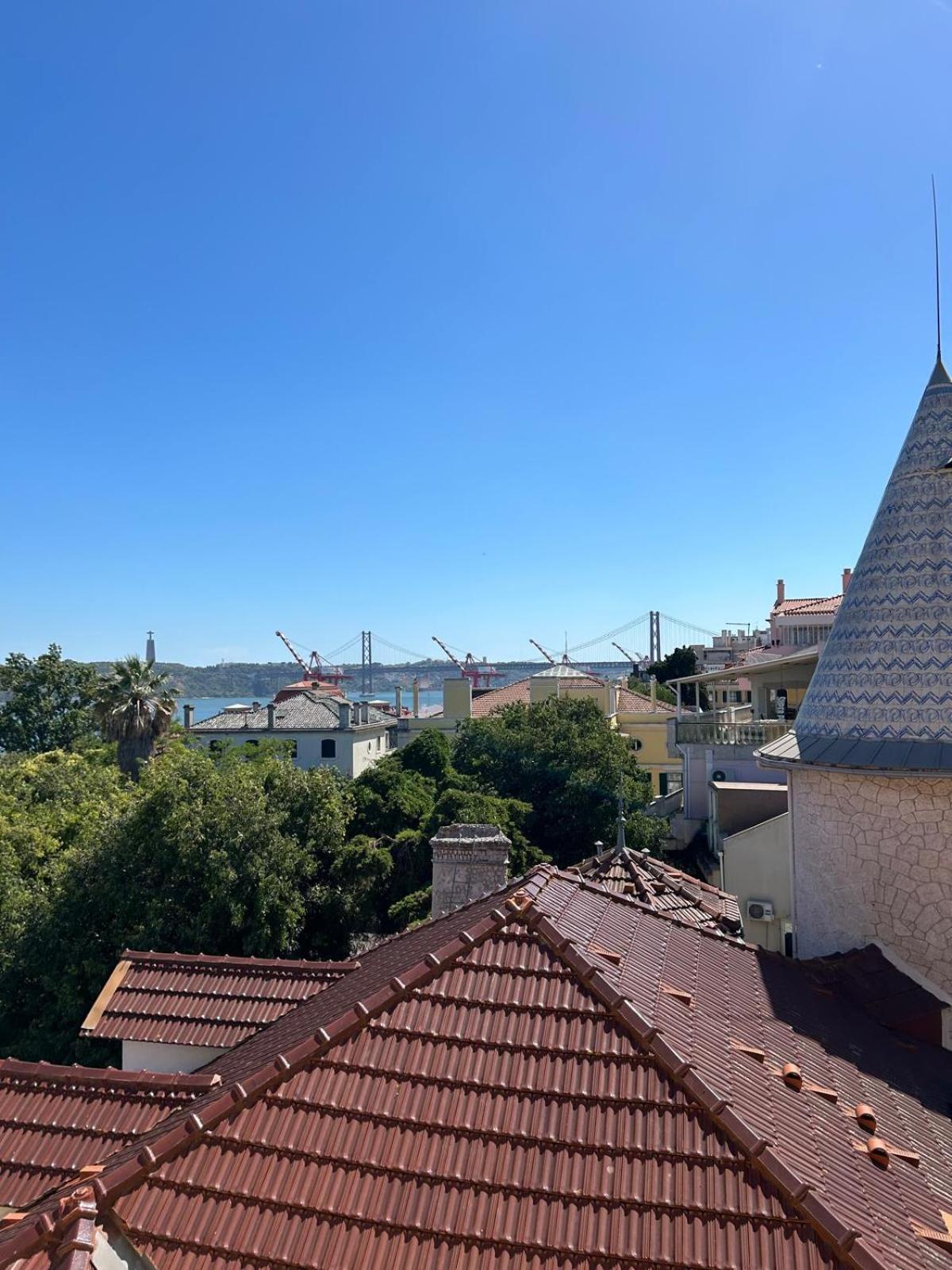 Santos Apartment In Central Lisbon With River View Exterior foto